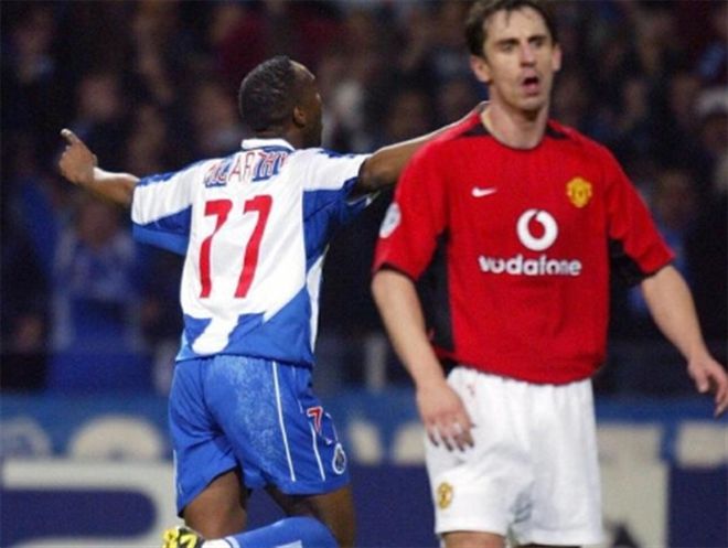 球员间必须 球员间必须